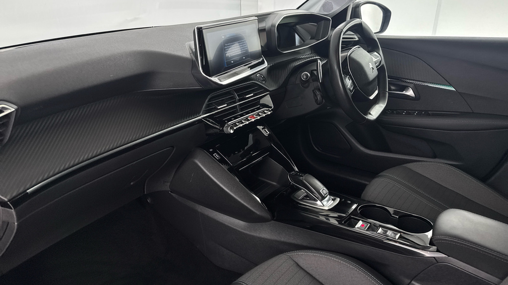 Peugeot 208 208 Gt Line Puretech Ss White #10