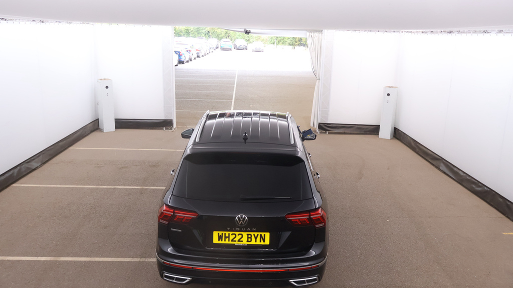 Volkswagen Tiguan Allspace 1.5 Tsi R-line Suv Dsg Euro 6 Ss 15 Black #2
