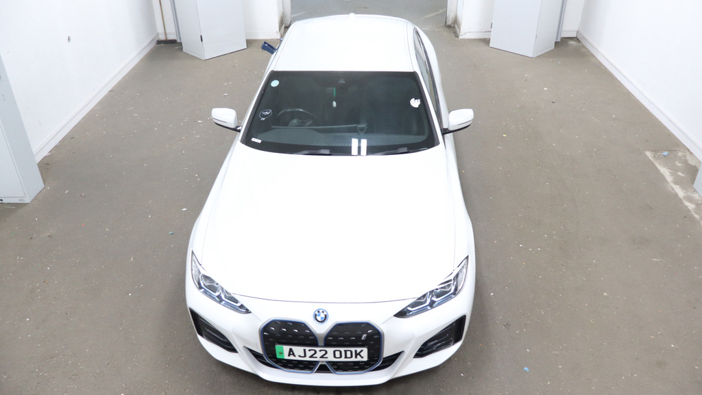 BMW i4 40 83.9Kwh M Sport Gran Coupe Ed White