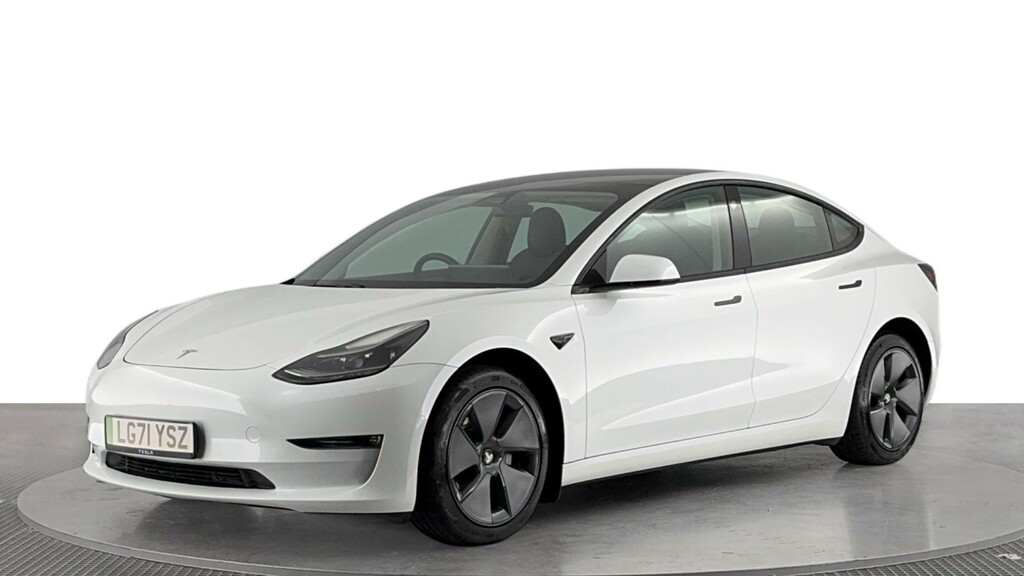 Tesla Model 3 Dual Motor Long Range Saloon 4 White