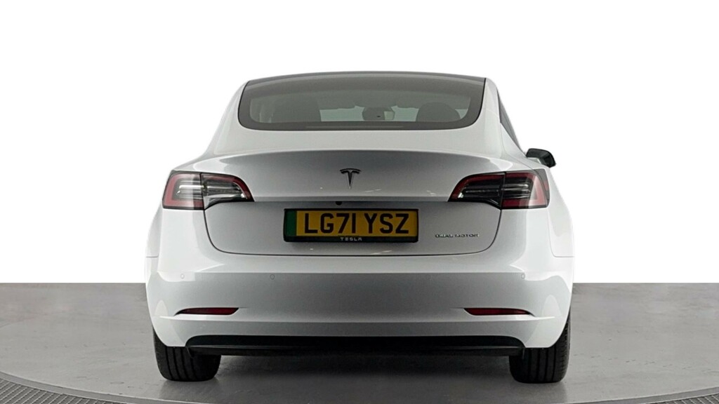 Tesla Model 3 Dual Motor Long Range Saloon 4 White #5