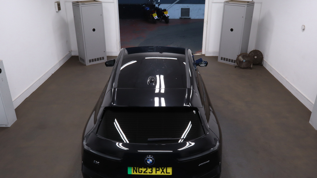 BMW iX 40 76.6Kwh M Sport Suv Xdrive 1 Black