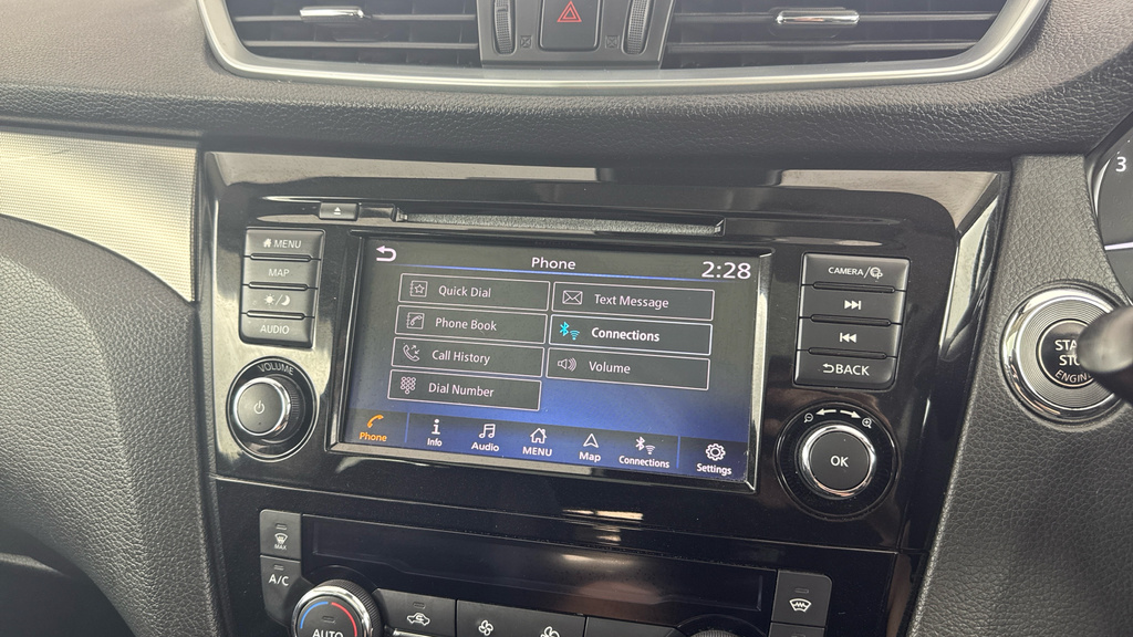 Nissan Qashqai 1.3 Dig-t N-connecta Euro 6 Ss Black #30