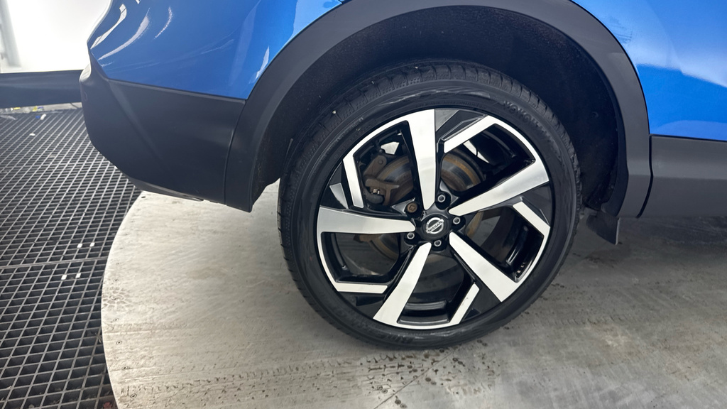 Nissan Qashqai 1.3 Dig-t N-connecta Euro 6 Ss Black #21