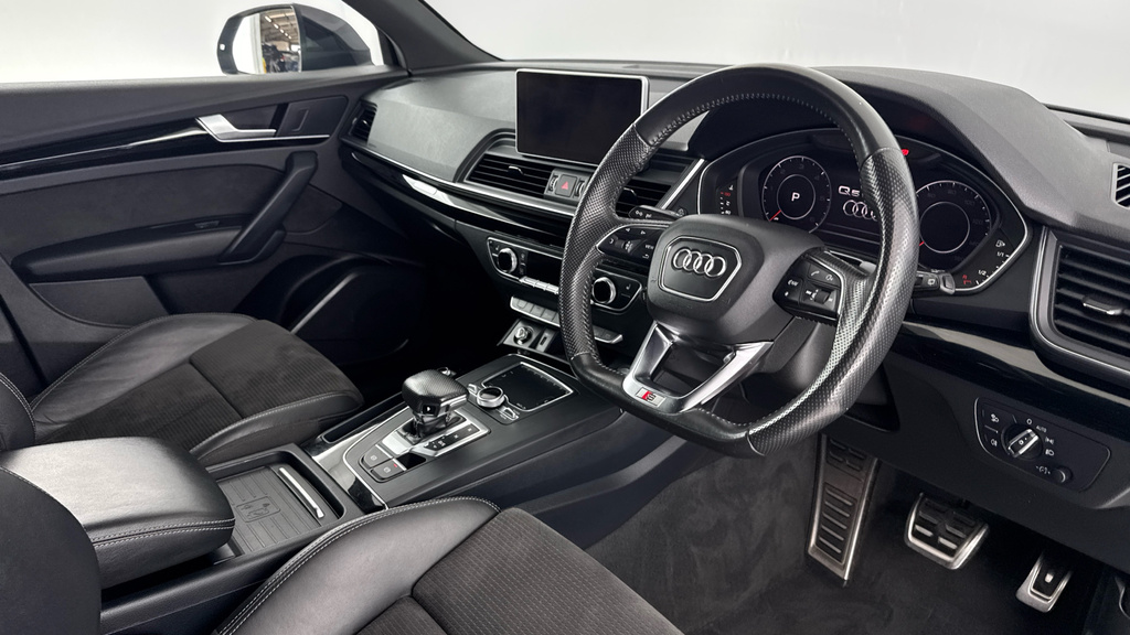 Audi Q5 2.0 Tdi 40 Sport S Tronic Quattro Euro 6 Ss Black #9