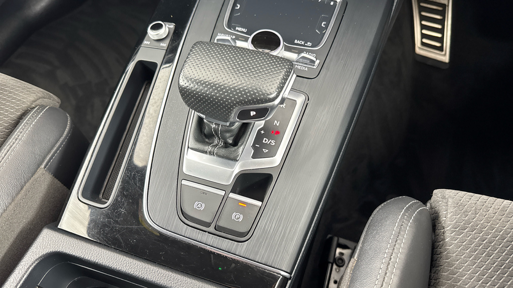 Audi Q5 2.0 Tdi 40 Sport S Tronic Quattro Euro 6 Ss Black #41
