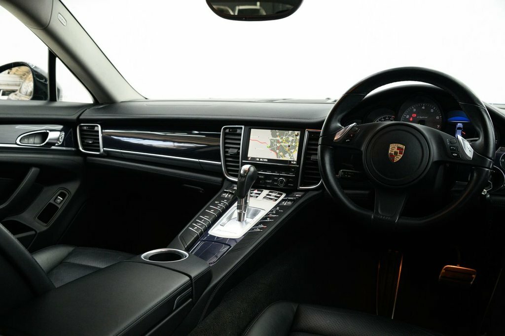 Porsche Panamera Hatchback Black #29