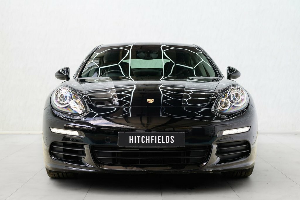 Porsche Panamera Hatchback Black #4
