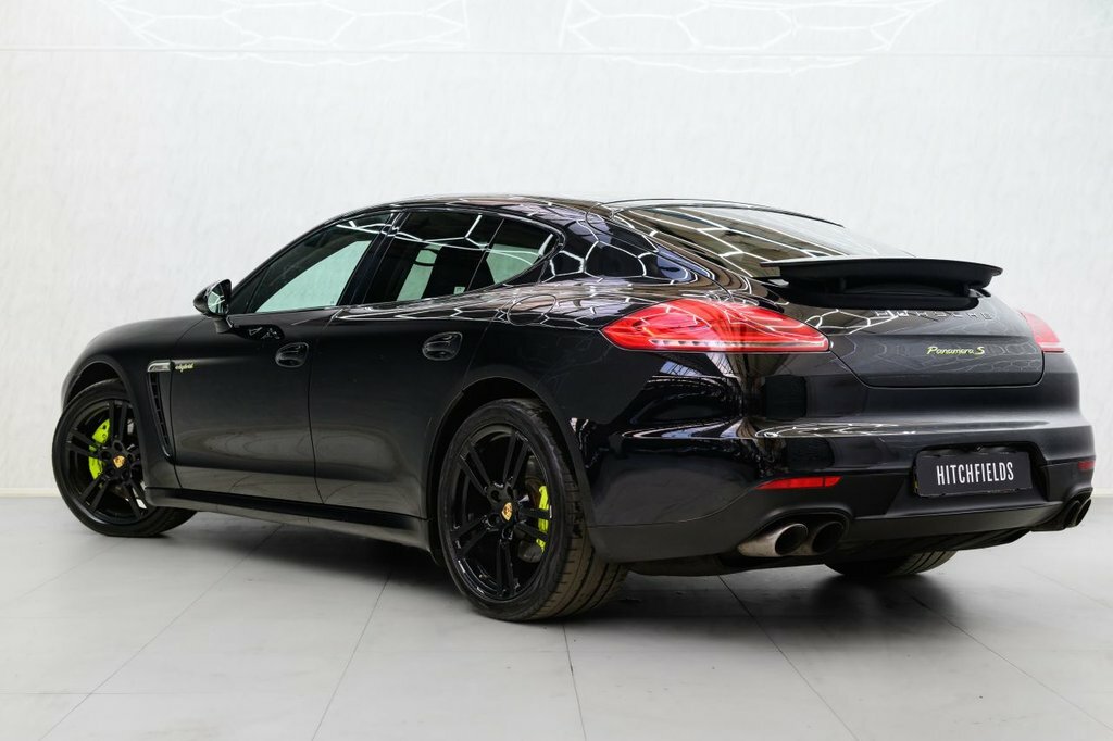 Porsche Panamera Hatchback Black #11