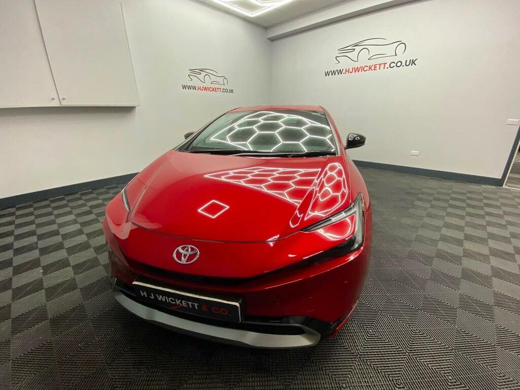 Toyota Prius Hatchback 2.0 13.6Kwh Excel Cvt Euro 6 Ss HN24ZYA Red