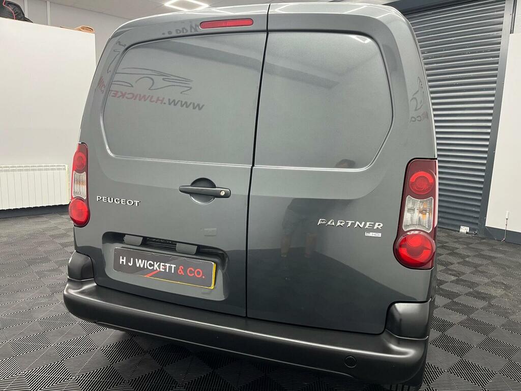 Peugeot Partner 1.6 E-hdi 92 S Egc Estate Gold #10