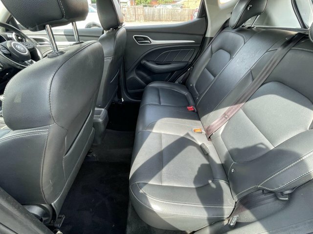 MG ZS Mg Mg Zs 1.5 Vti-tech Exclusive Euro 6 Ss White #33