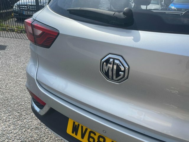 MG ZS Mg Mg Zs 1.5 Vti-tech Exclusive Euro 6 Ss White #54
