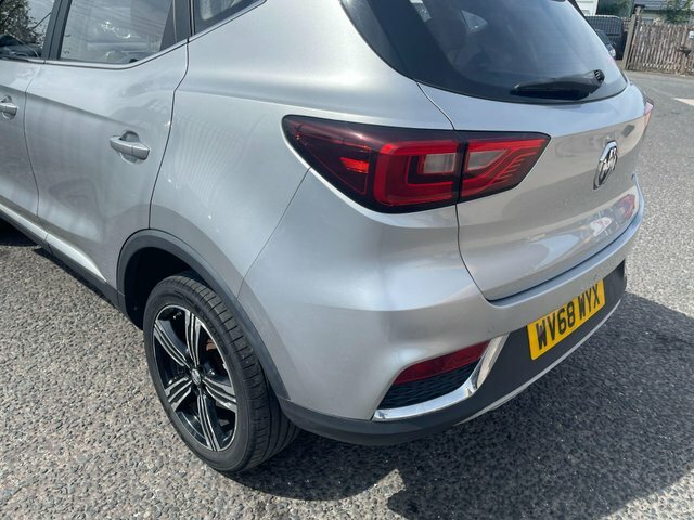 MG ZS Mg Mg Zs 1.5 Vti-tech Exclusive Euro 6 Ss White #49