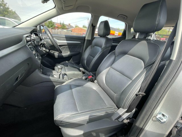 MG ZS Mg Mg Zs 1.5 Vti-tech Exclusive Euro 6 Ss White #47