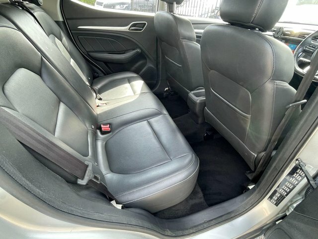 MG ZS Mg Mg Zs 1.5 Vti-tech Exclusive Euro 6 Ss White #35
