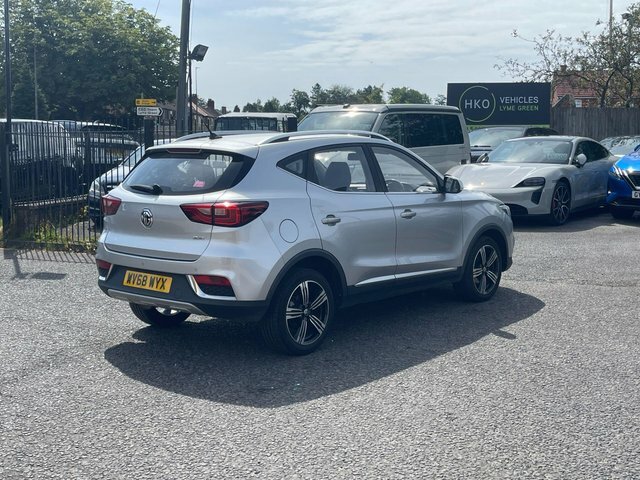 MG ZS Mg Mg Zs 1.5 Vti-tech Exclusive Euro 6 Ss White #25