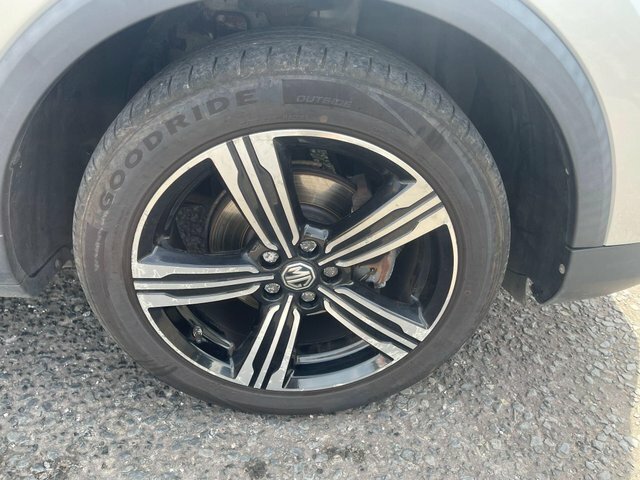 MG ZS Mg Mg Zs 1.5 Vti-tech Exclusive Euro 6 Ss White #39