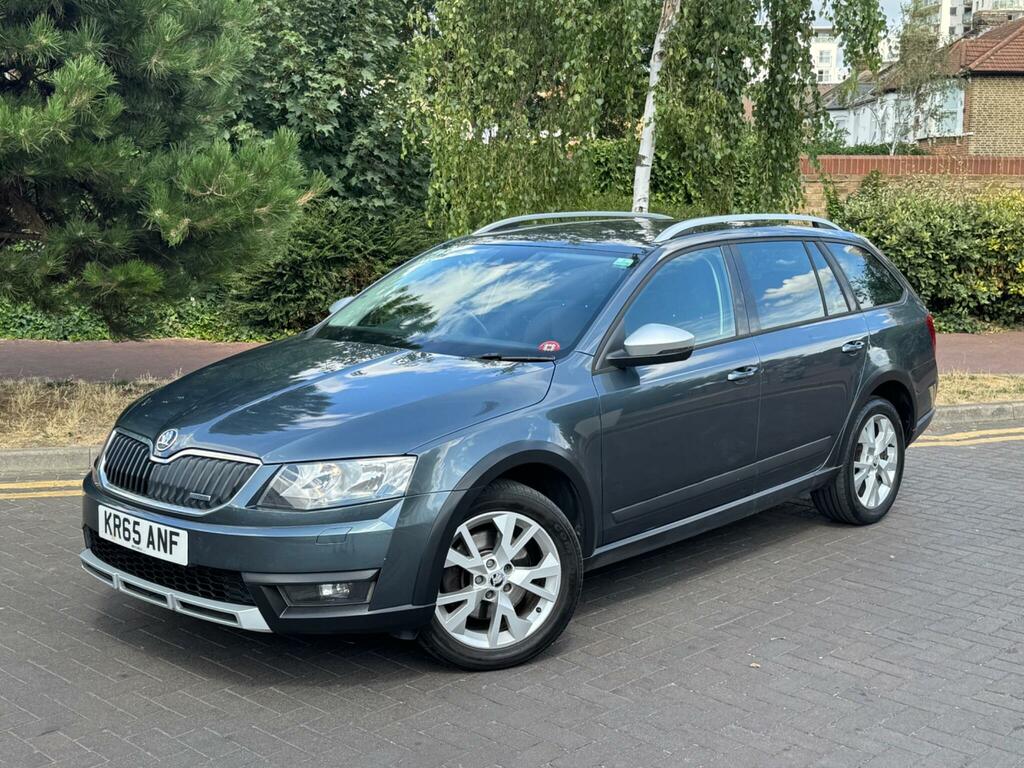 Skoda Octavia 2.0 Tdi Scout Dsg 4Wd Euro 6 Ss Grey #3