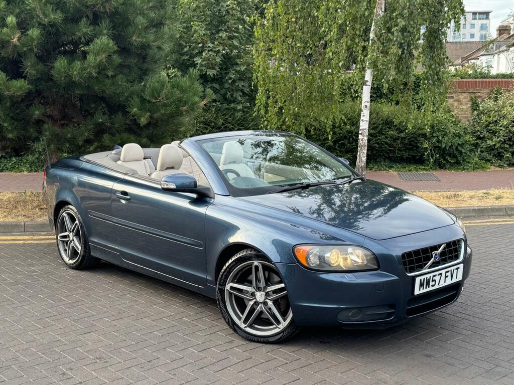 Volvo C70 2.5 T5 Se Lux Blue