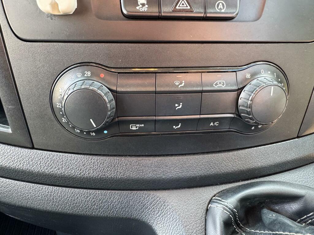 Mercedes-Benz Vito 2.1 113 Cdi Dualiner 0D 136 Bhp Grey #18