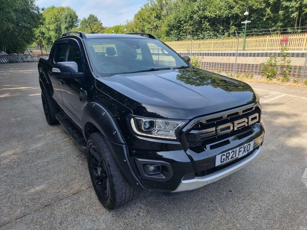 Ford Ranger Wildtrak Black #5