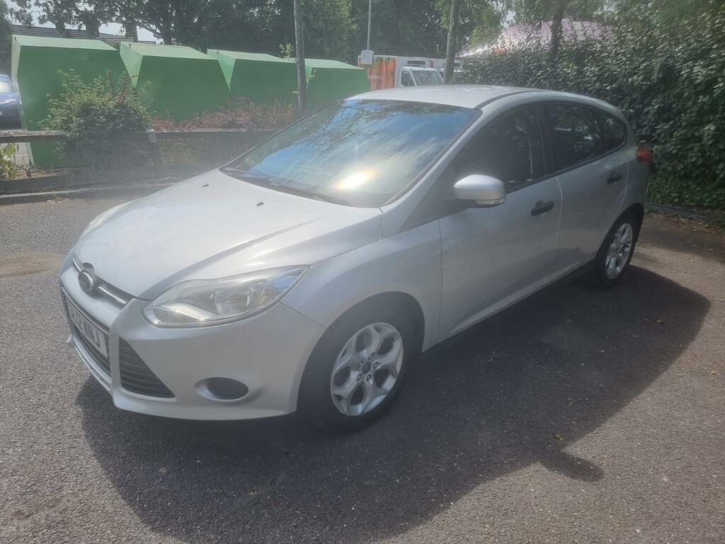 Ford Focus Studio Silver #4