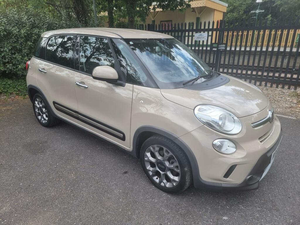 Fiat 500L Trekking Beige