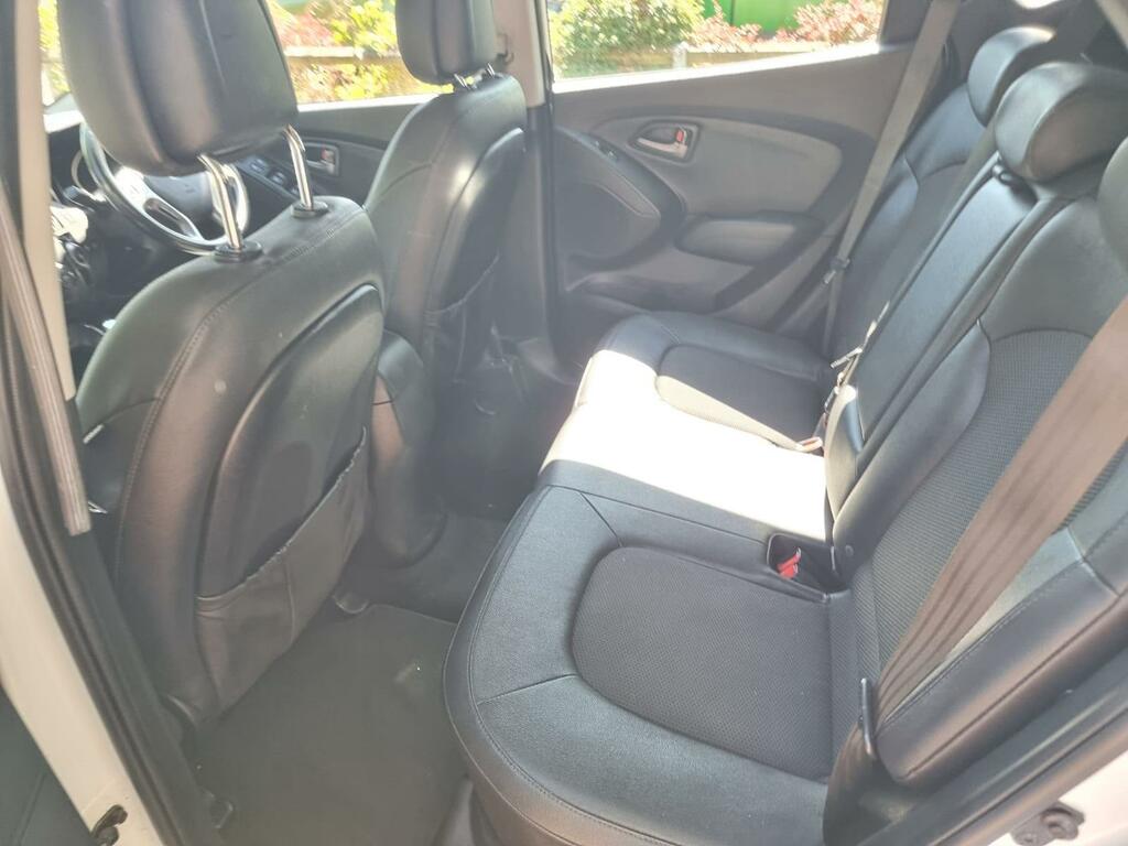 Hyundai Ix35 Suv 1.7 Crdi Se Euro 5 Ss Nav 201515 Silver #27