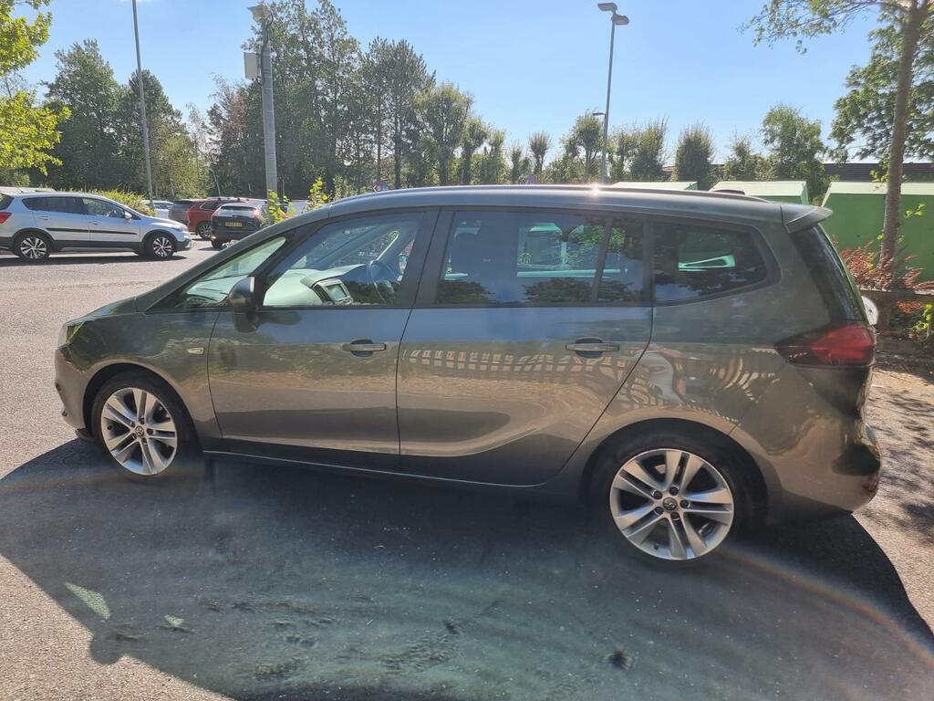 Vauxhall Zafira Tourer Sri Nav White #11