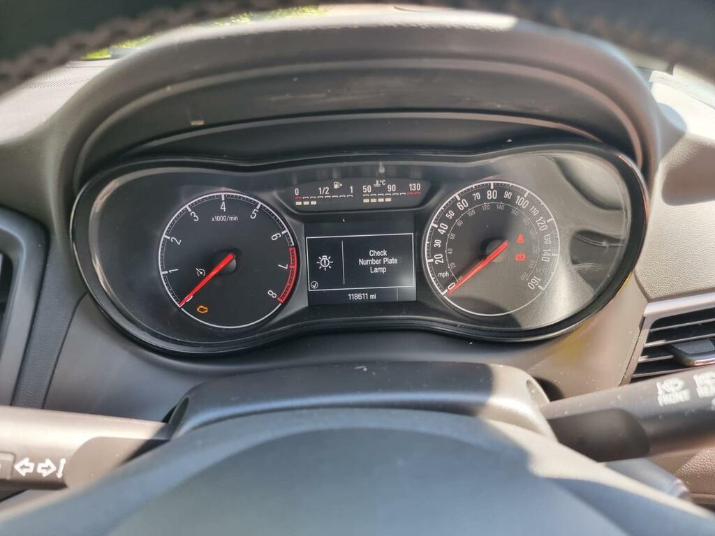 Vauxhall Zafira Tourer Sri Nav White #44