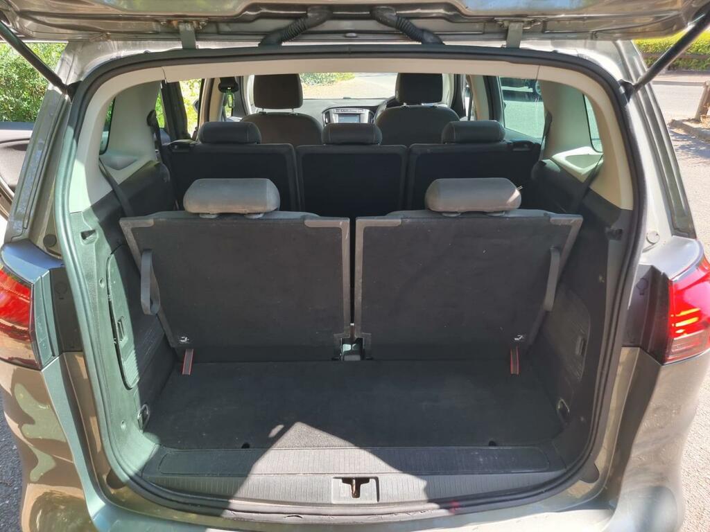Vauxhall Zafira Tourer Sri Nav White #45