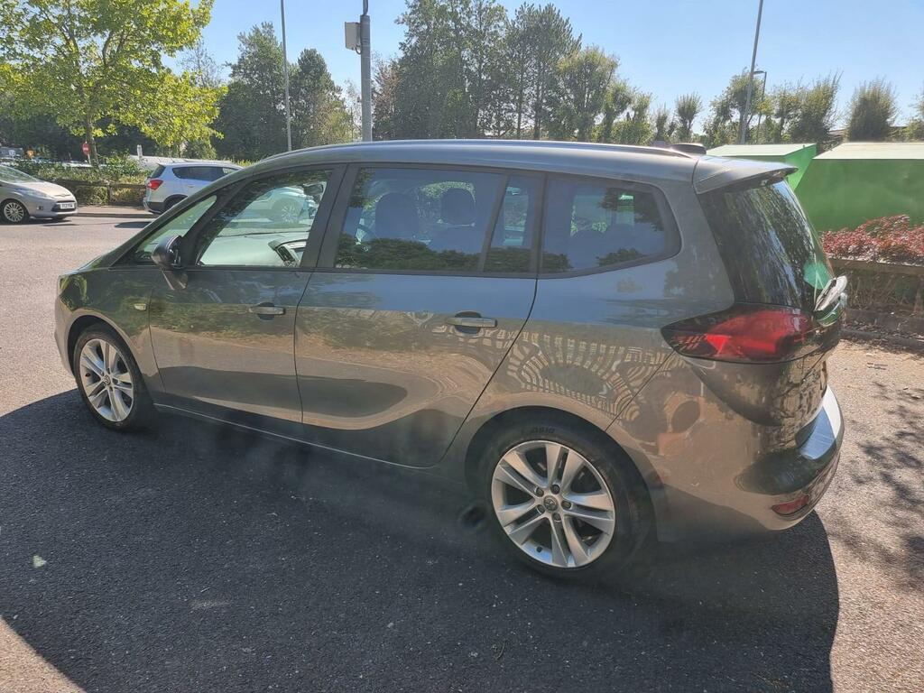 Vauxhall Zafira Tourer Sri Nav White #8