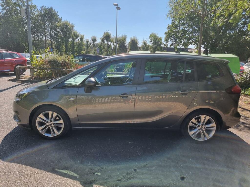 Vauxhall Zafira Tourer Sri Nav White #9