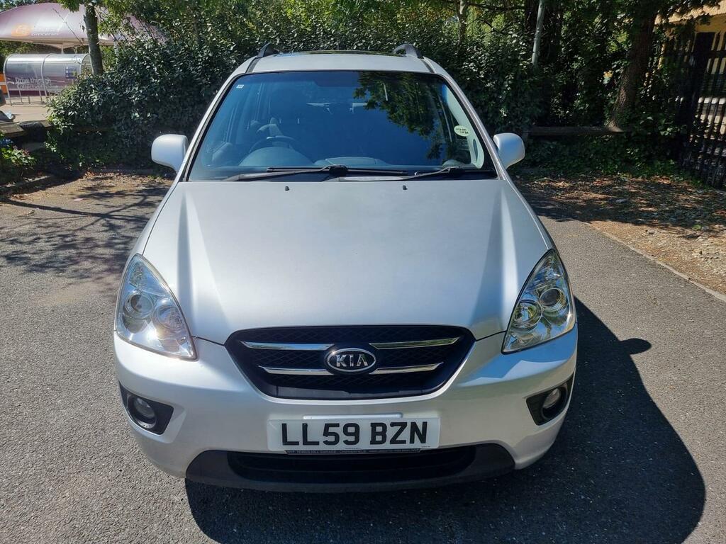 Kia Carens Ls Silver #3