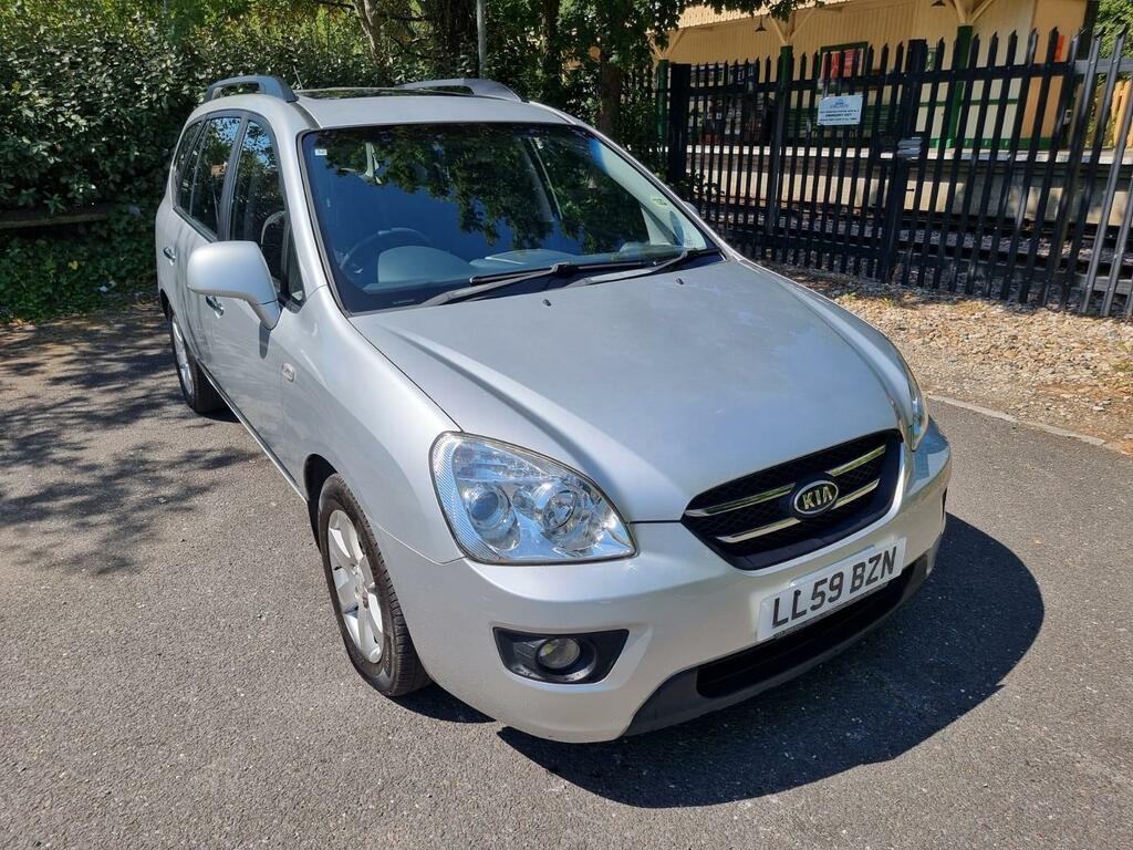 Kia Carens Ls Silver #2