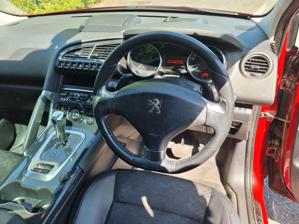 Peugeot 3008 Blue Hdi Ss Allure Silver #40