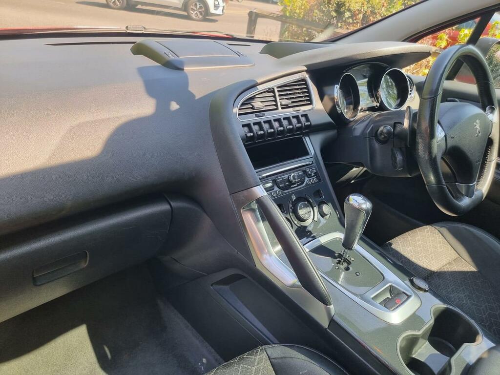 Peugeot 3008 Blue Hdi Ss Allure Silver #20