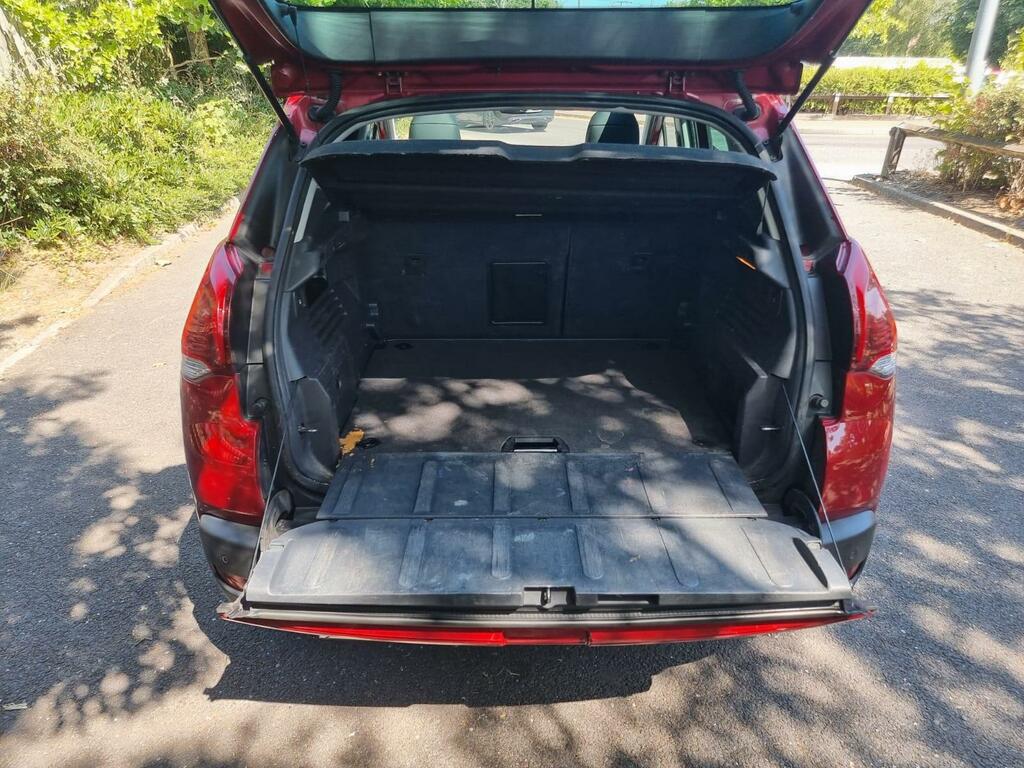 Peugeot 3008 Blue Hdi Ss Allure Silver #37