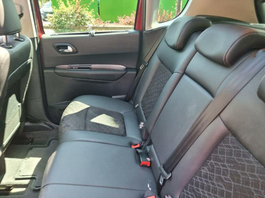 Peugeot 3008 Blue Hdi Ss Allure Silver #24