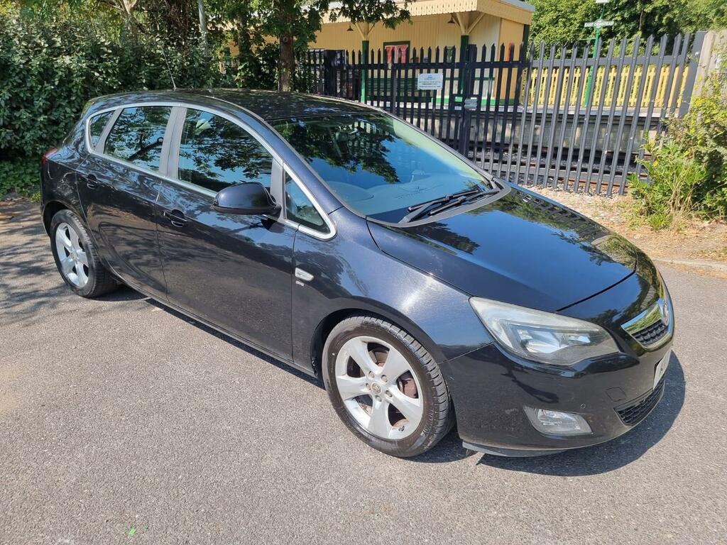 Vauxhall Astra Sri Black