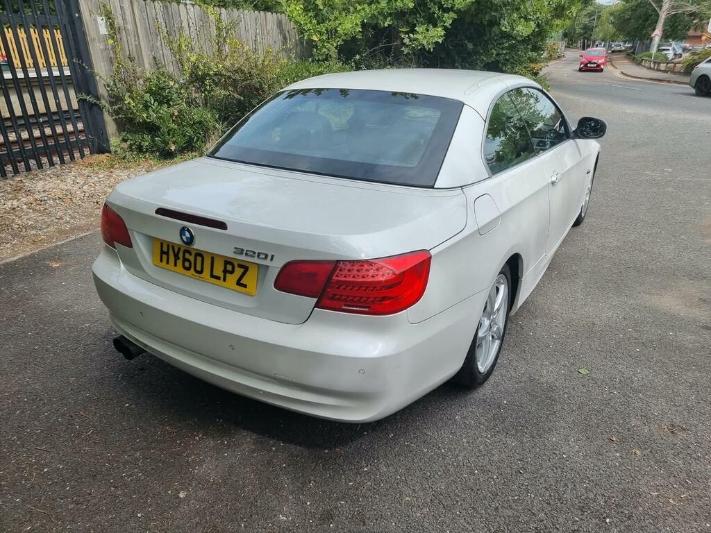 BMW 3 Series 3.0 325I M Sport Saloon Steptronic Euro Blue #26