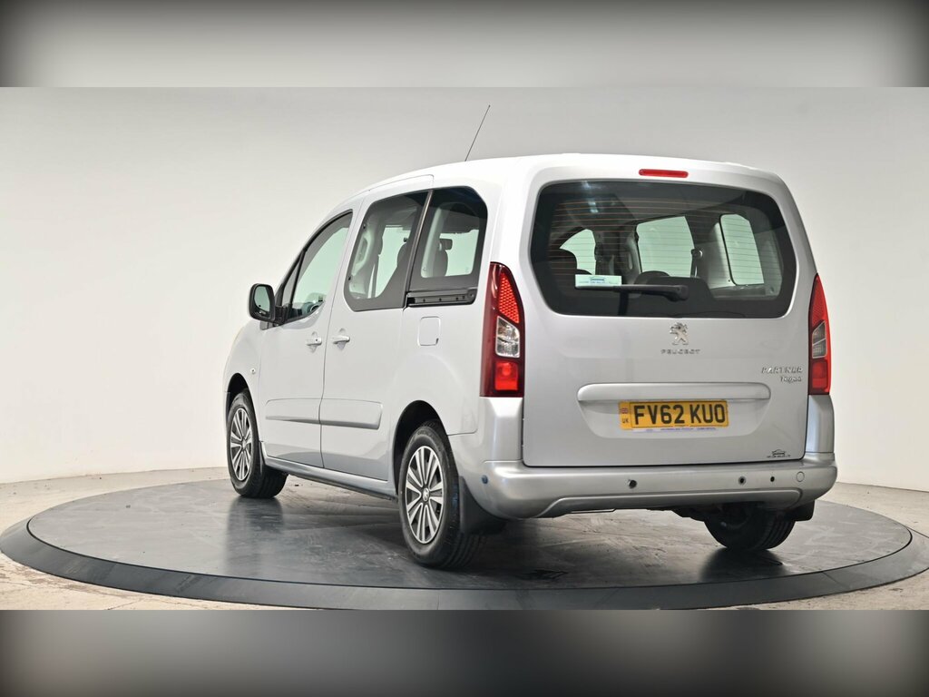Peugeot Partner Tepee 1.6 Hdi 92 S Red #17