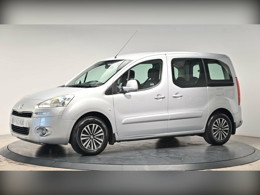 Peugeot Partner Tepee 1.6 Hdi 92 S Red #12