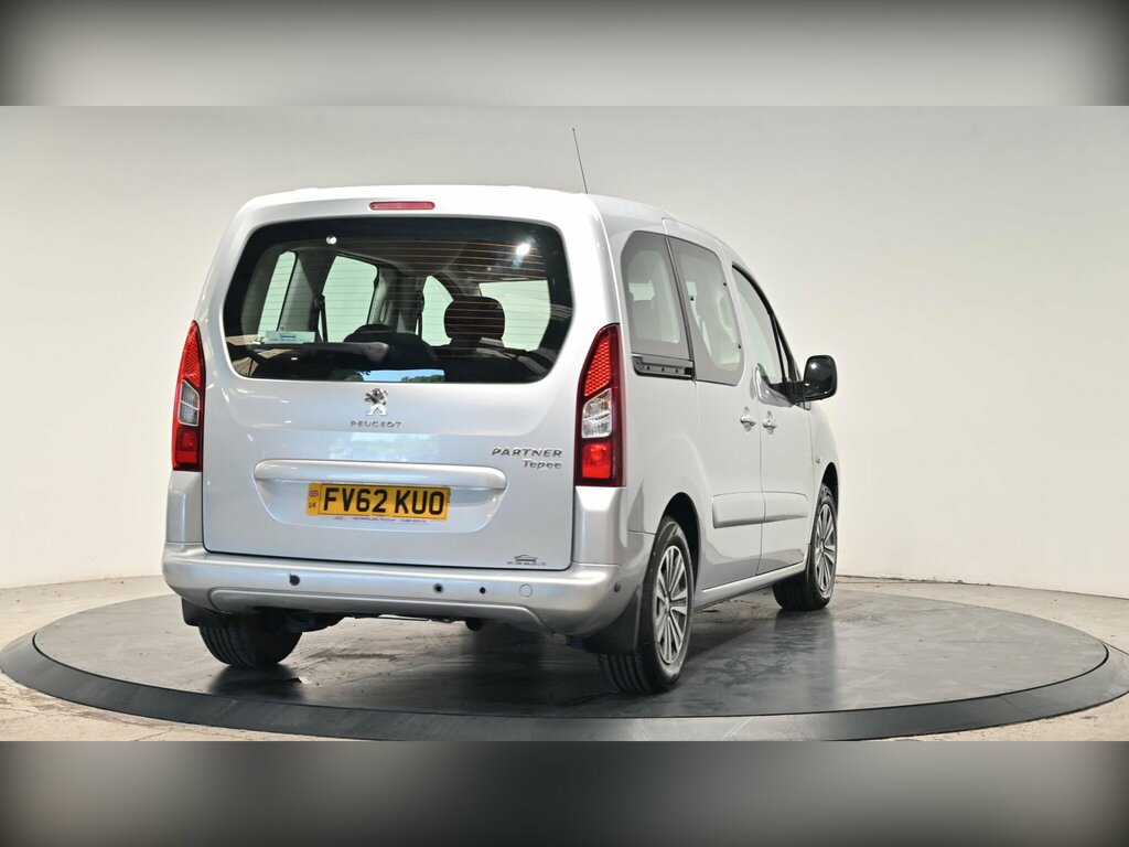 Peugeot Partner Tepee 1.6 Hdi 92 S Red #19