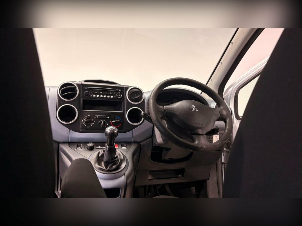 Peugeot Partner Tepee 1.6 Hdi 92 S Red #49