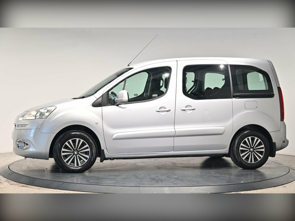 Peugeot Partner Tepee 1.6 Hdi 92 S Red #13