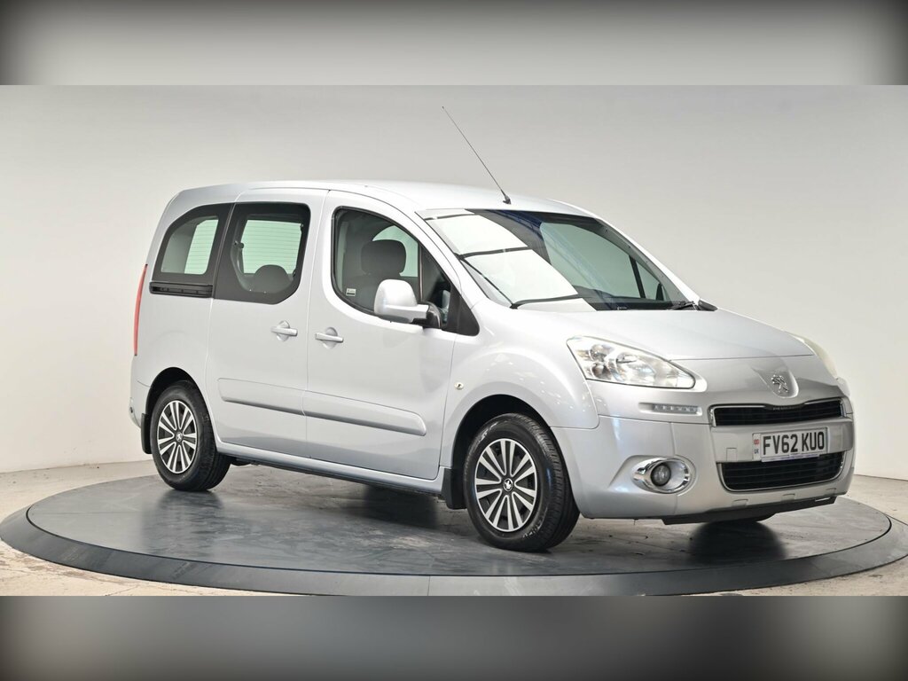 Peugeot Partner Tepee 1.6 Hdi 92 S Red #7