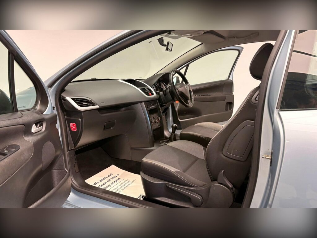 Peugeot 207 1.6 Hdi Blue #45