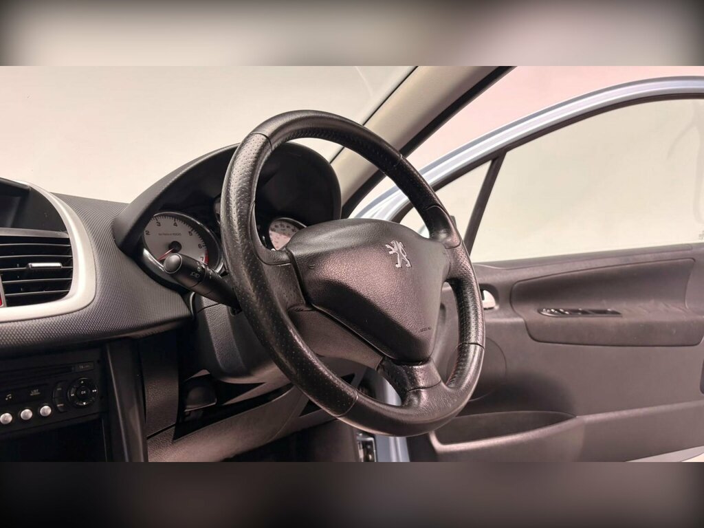 Peugeot 207 1.6 Hdi Blue #51